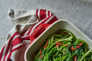 Staub rektangulær ovnsform 27 x 20 cm - rød - STAUB
