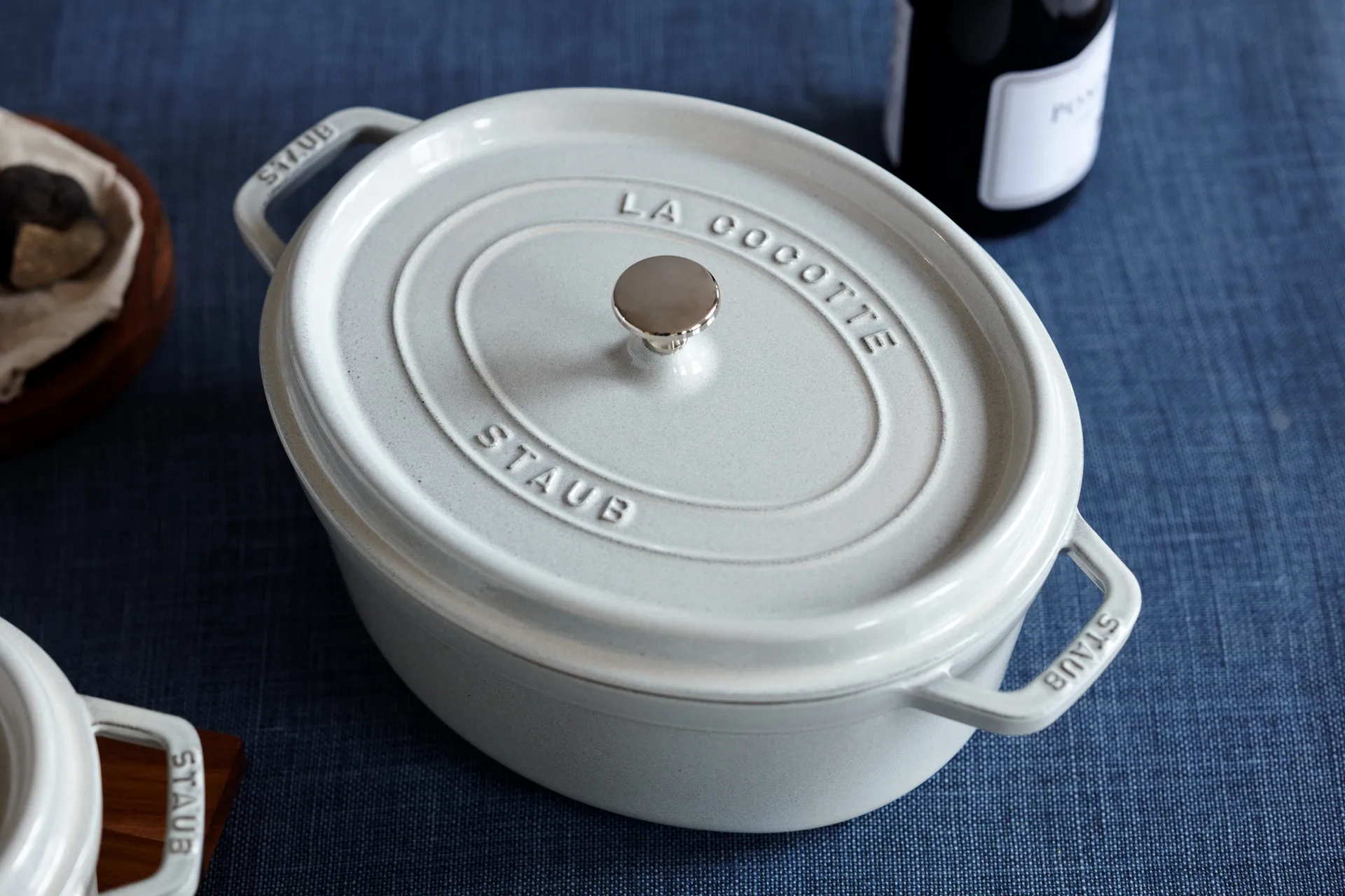 Staub White Truffle gryte oval, 8 l STAUB