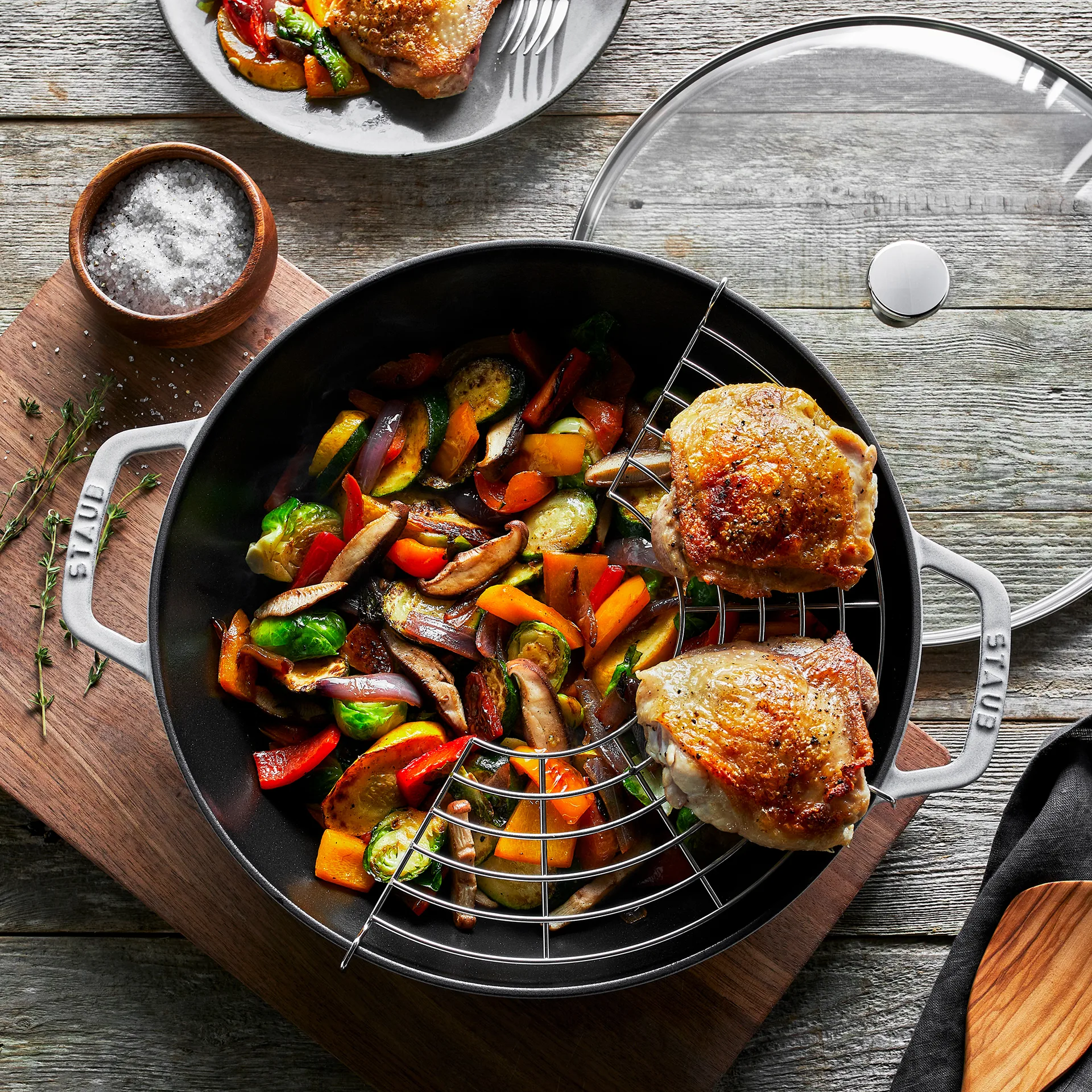 Staub wokpanne støpejern med glasslokk Ø30 cm, White truffle STAUB
