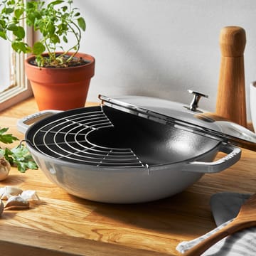 Staub wokpanne støpejern med glasslokk Ø30 cm - White truffle - STAUB