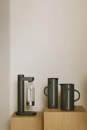 EM77 vannkoker 1,5 L - Dark forest - Stelton