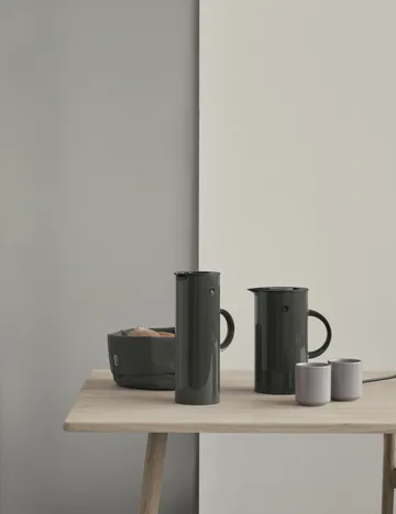 EM77 vannkoker 1,5 L - Dark forest - Stelton