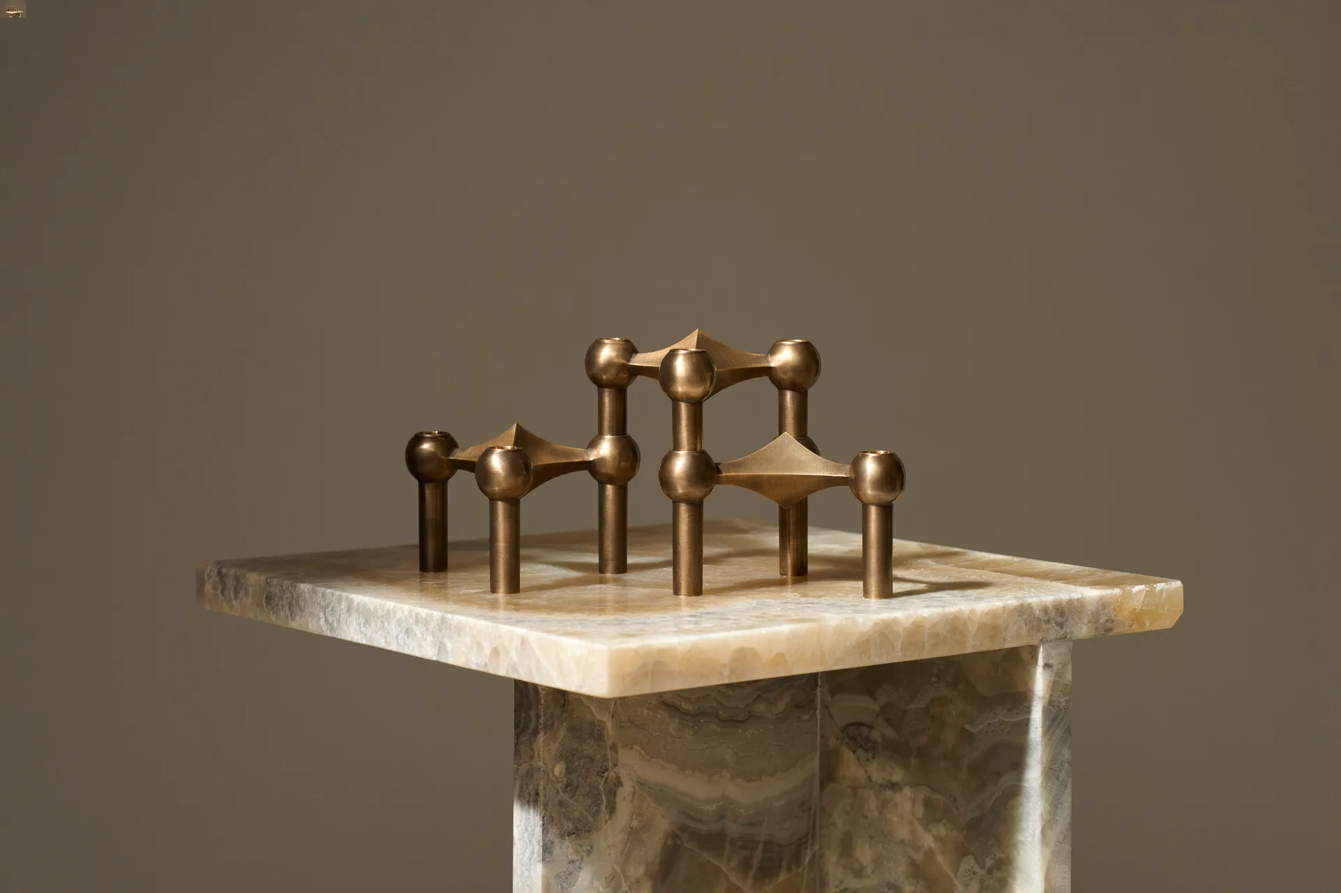 STOFF Nagel lysestake, Bronzed brass STOFF Nagel