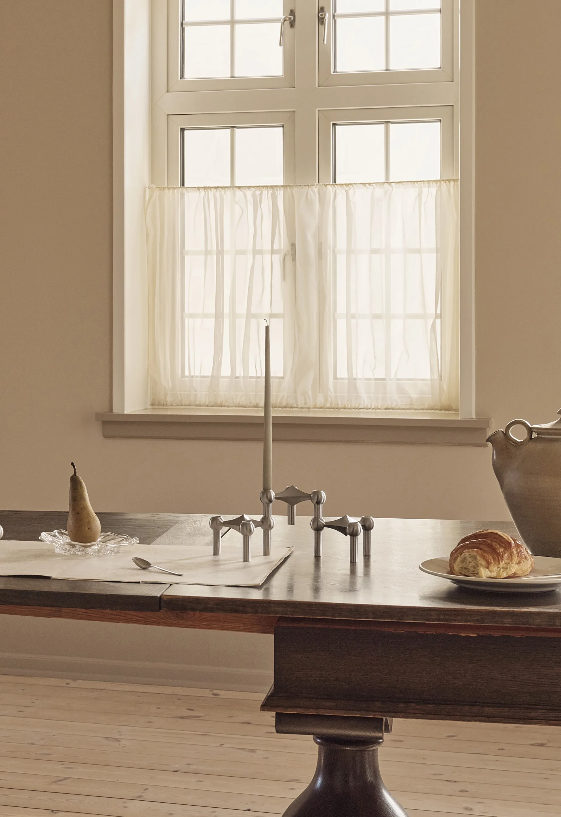 STOFF Nagel lysestake, Børstet krom STOFF