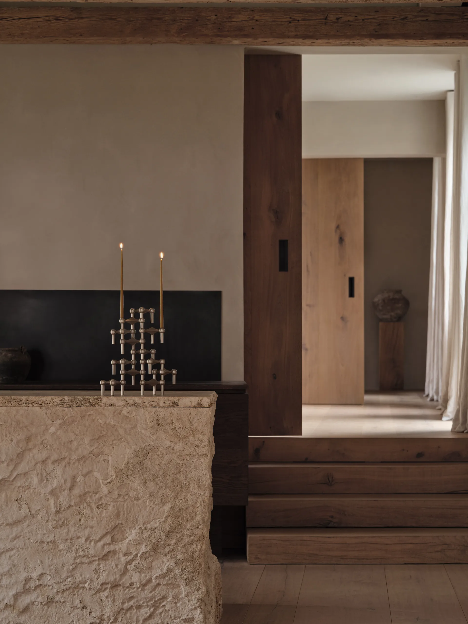 STOFF Nagel lysestake, Børstet krom STOFF