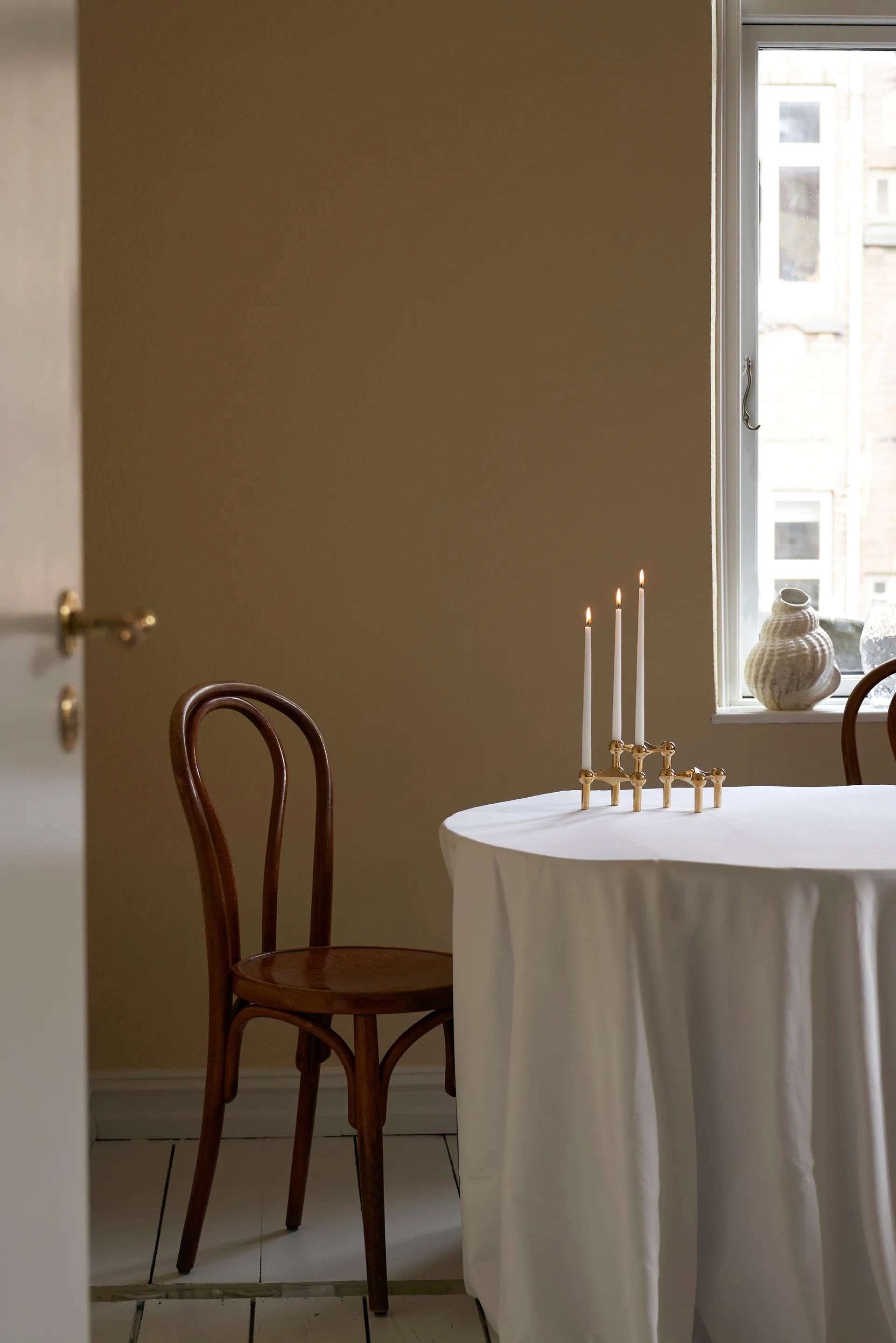 STOFF Nagel lysestake, messing STOFF