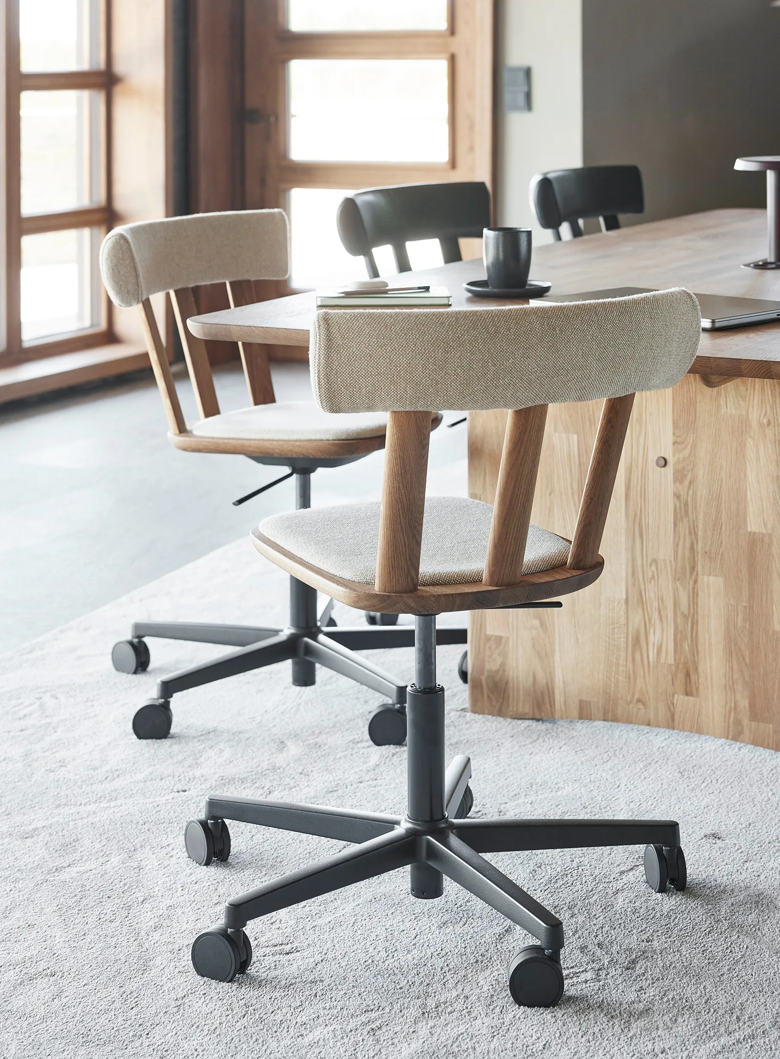 Alt stol snurrstativ kledd sete eik, Hallingdal 65-220-naturell olje Stolab