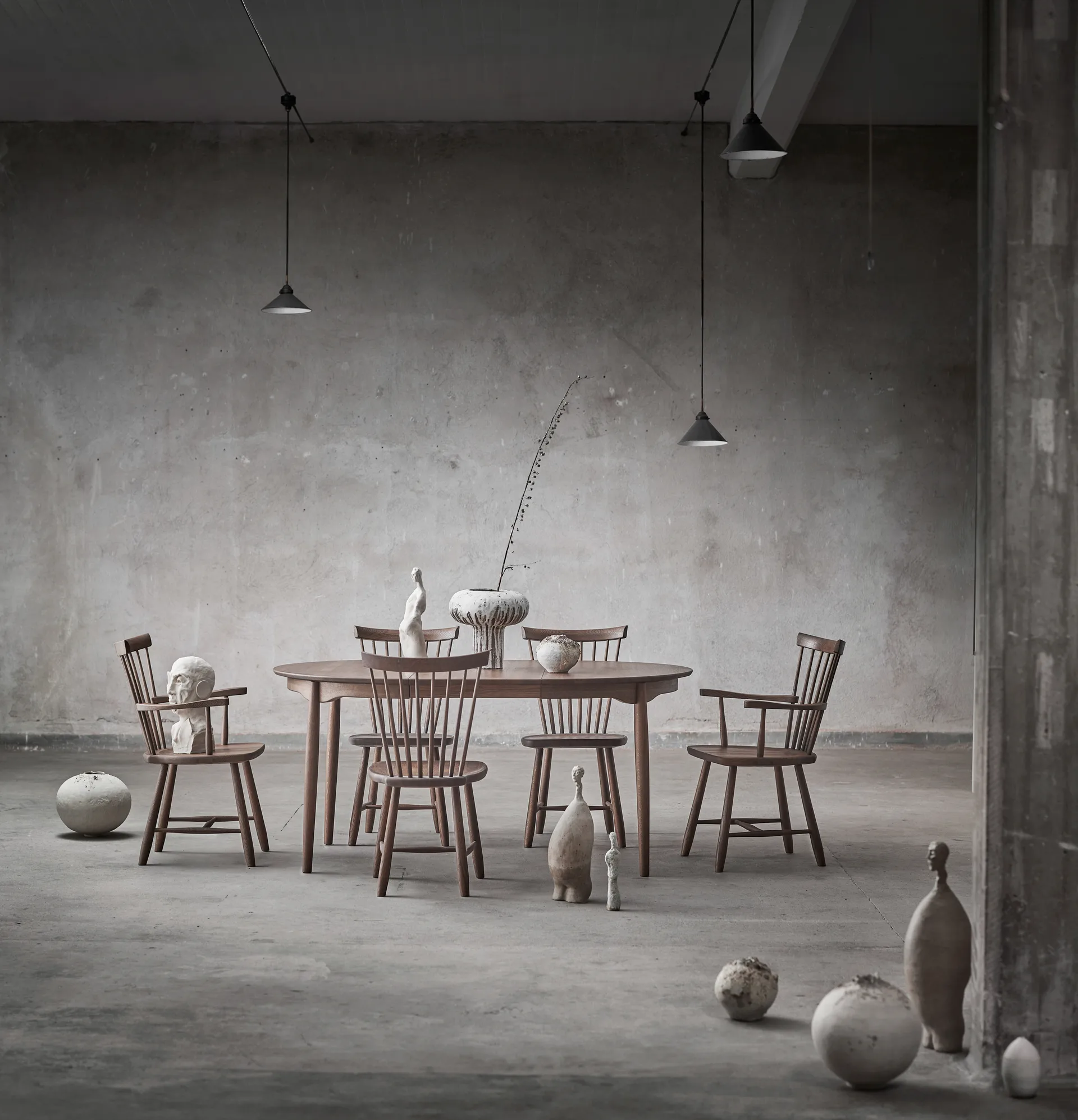 Carl spisebord delbart Ø 115 cm, Smoked oak Stolab