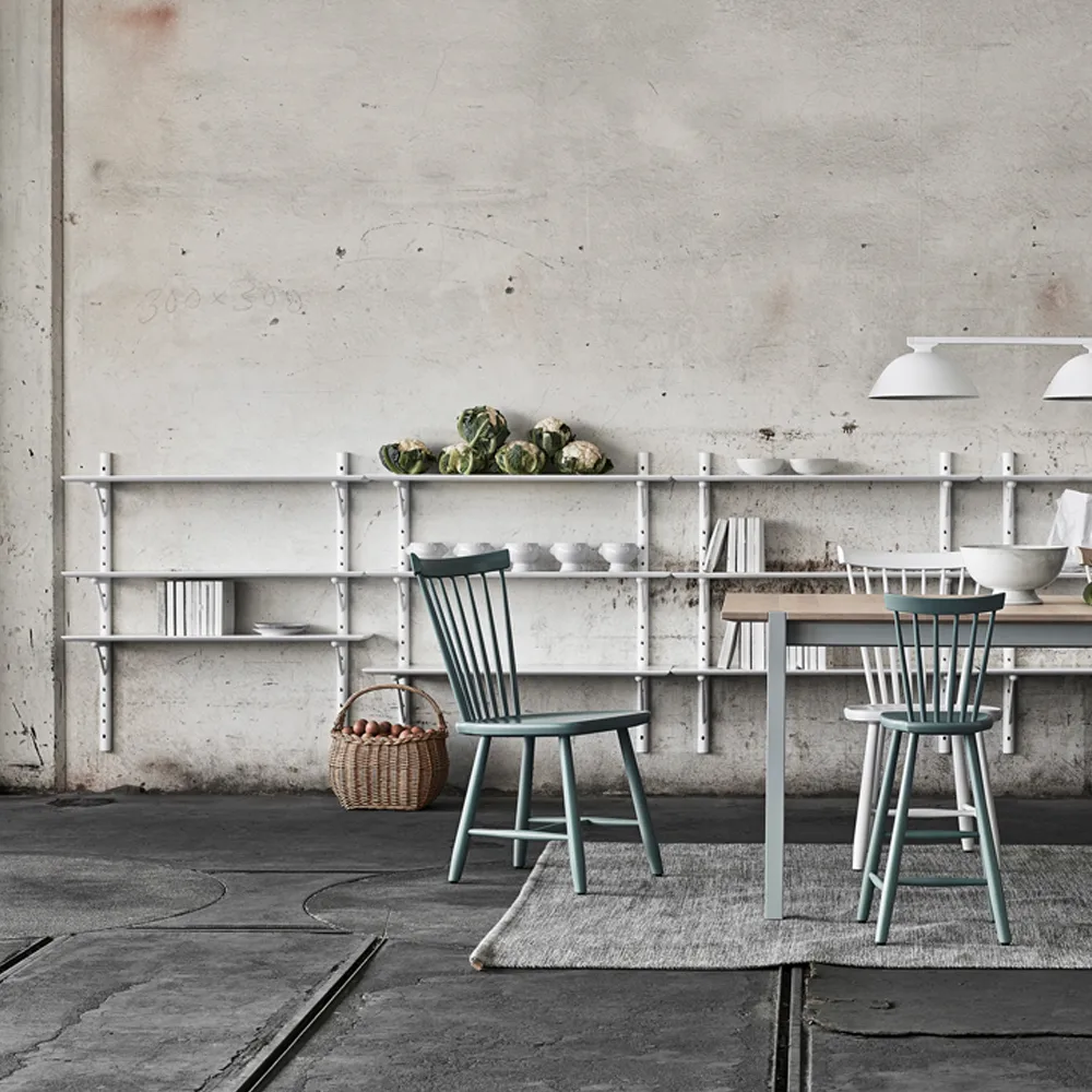 Ikon vegghylle, Bjørk hvitoljet, dyp 28 cm Stolab