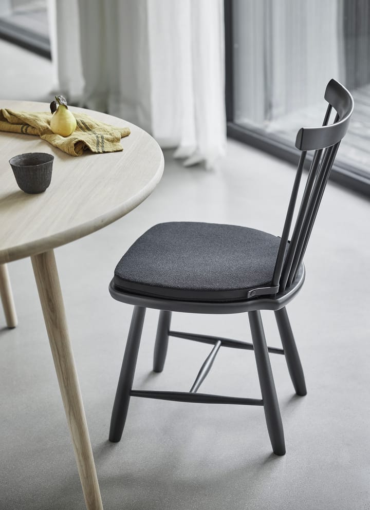 Lilla Åland stolpute, Black Stolab