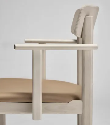 Pal armstol - Bjørk lys mattlakk-Elmosoft 22030 - Stolab