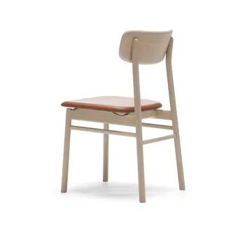 Prima Vista stol hvitoljet eik - Skinn Elmosoft 43807 cognac - Stolab
