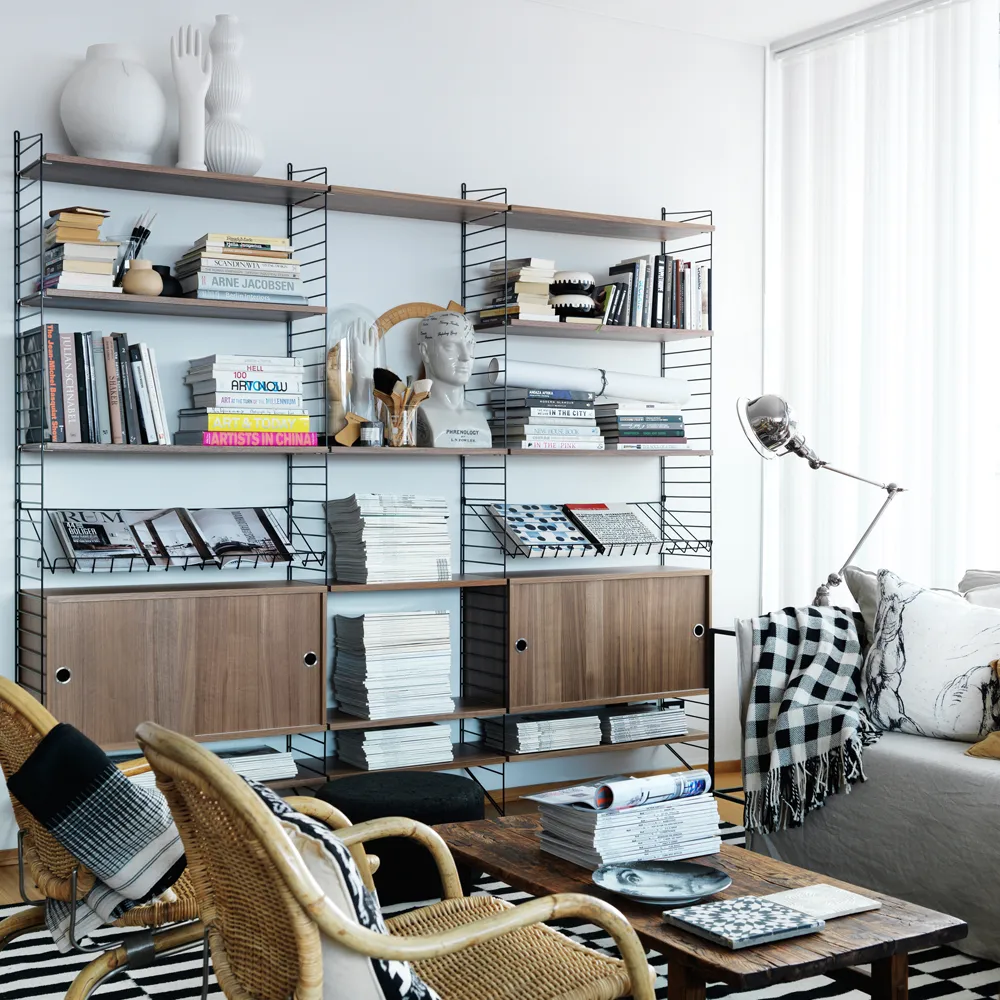 String gulvgavl, svart, 200x30cm, 1-pk String