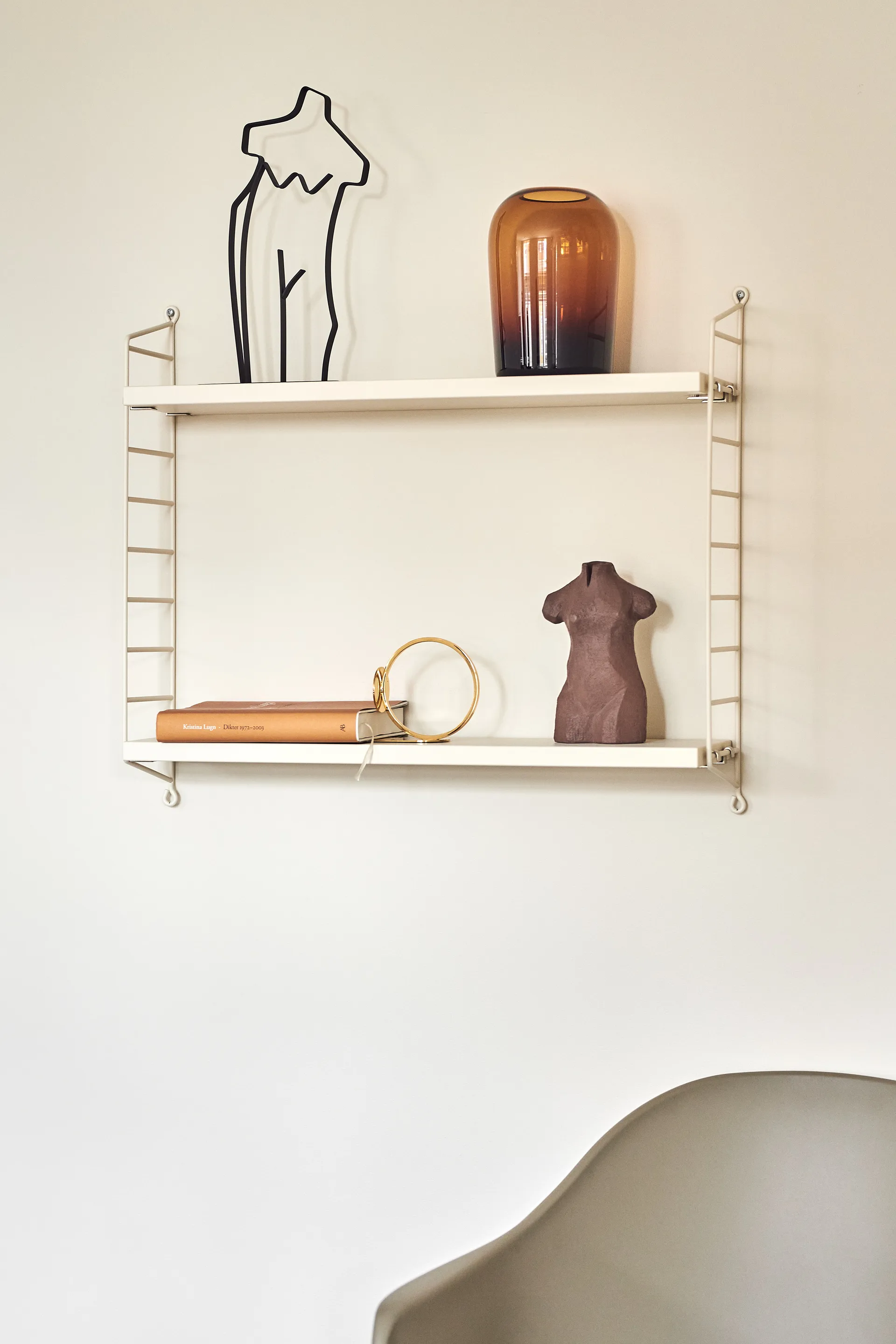 String Pocket Hylle - Special Edition, Satin Beige String