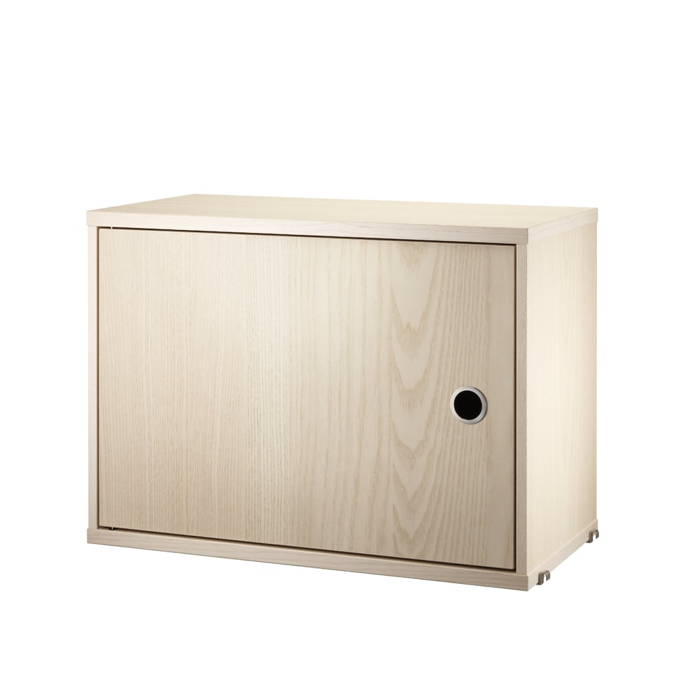 String - Overskap med svingdør 58x30cm ask - Oppbevaringsskap - Tre farget - MDF