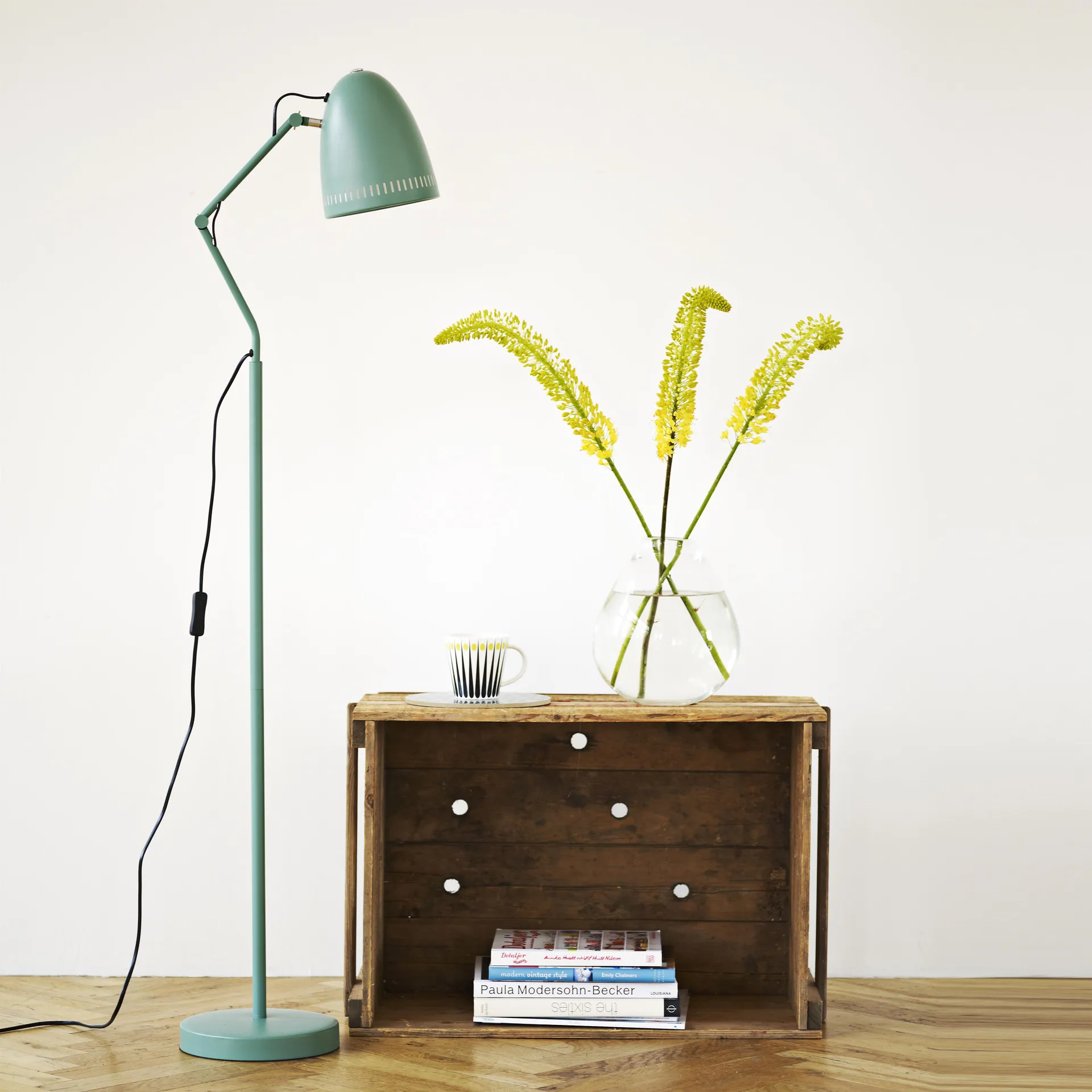 Dynamo gulvlampe, matt duck green Superliving