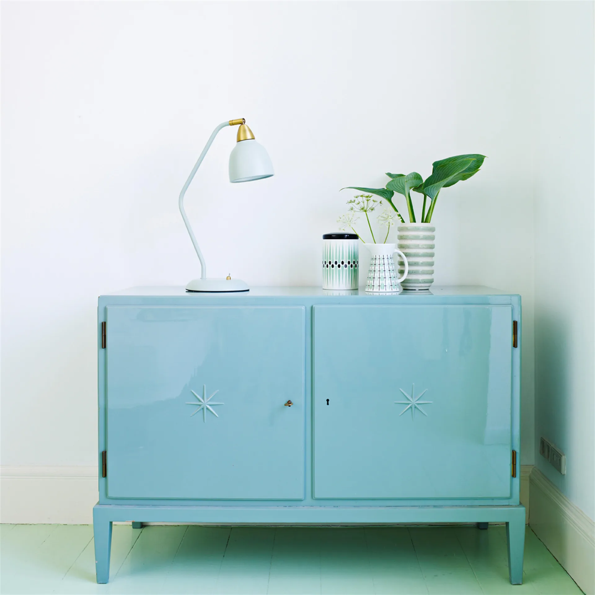 Urban bordlampe, Misty green (grønn) Superliving