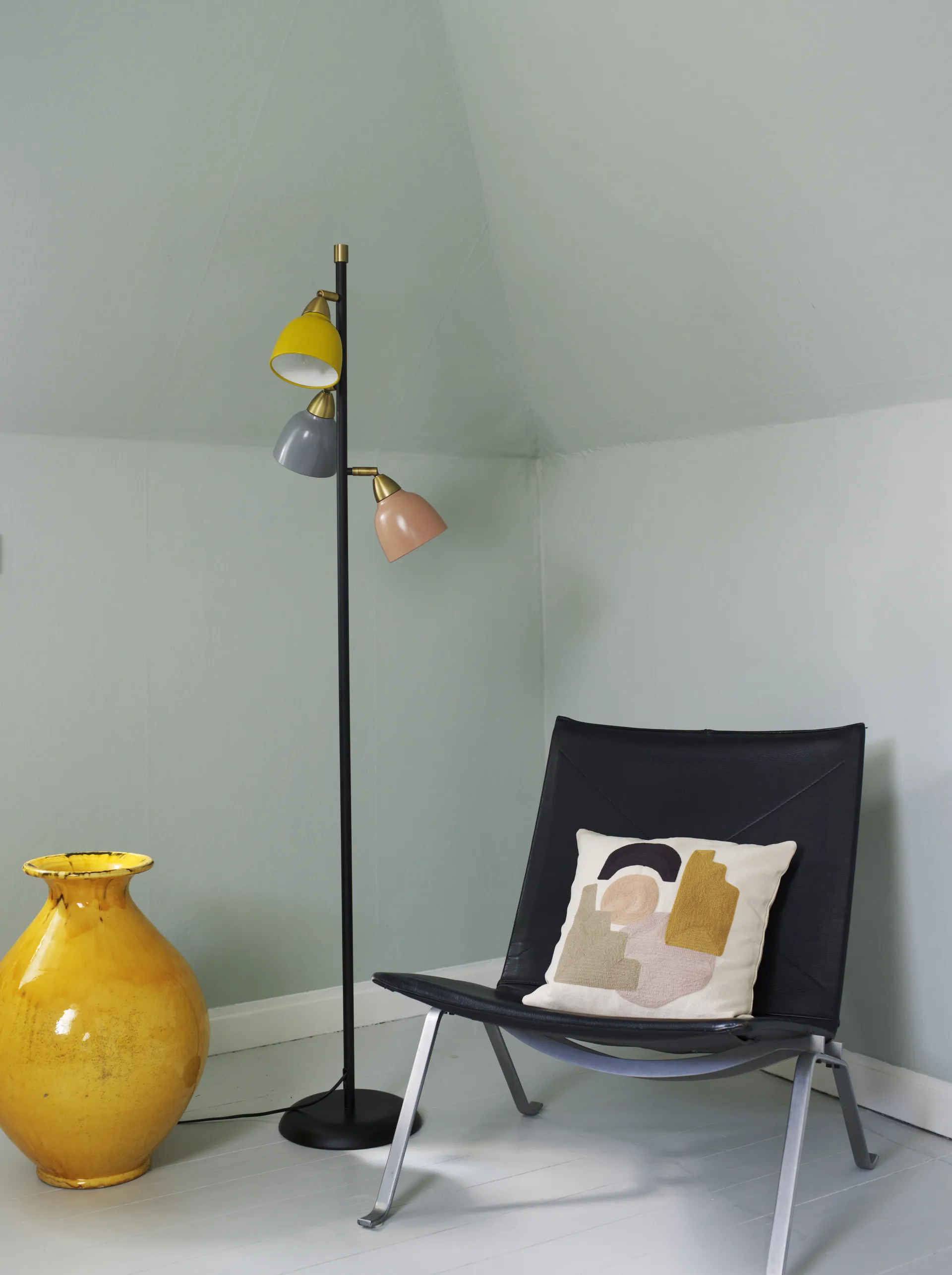 Urban Triple gulvlampe, Black-Multi Superliving
