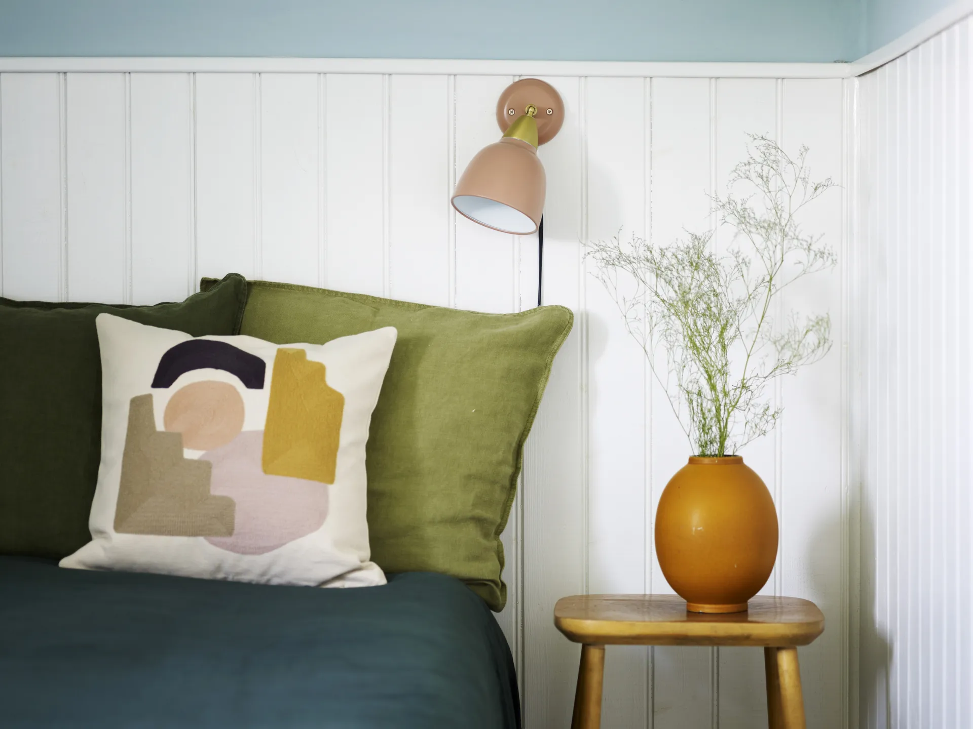 Urban vegglampe kort arm, Rouge Superliving