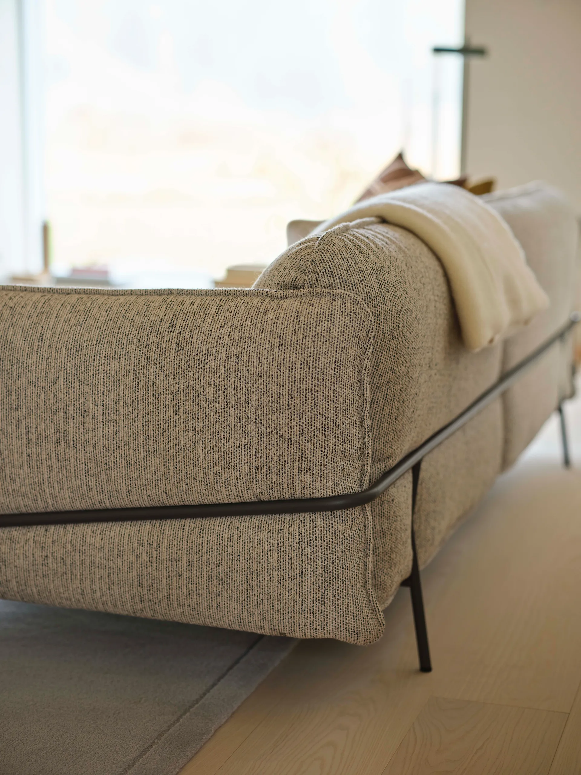 Continental sofa, Wave Sky-orkangrå Swedese