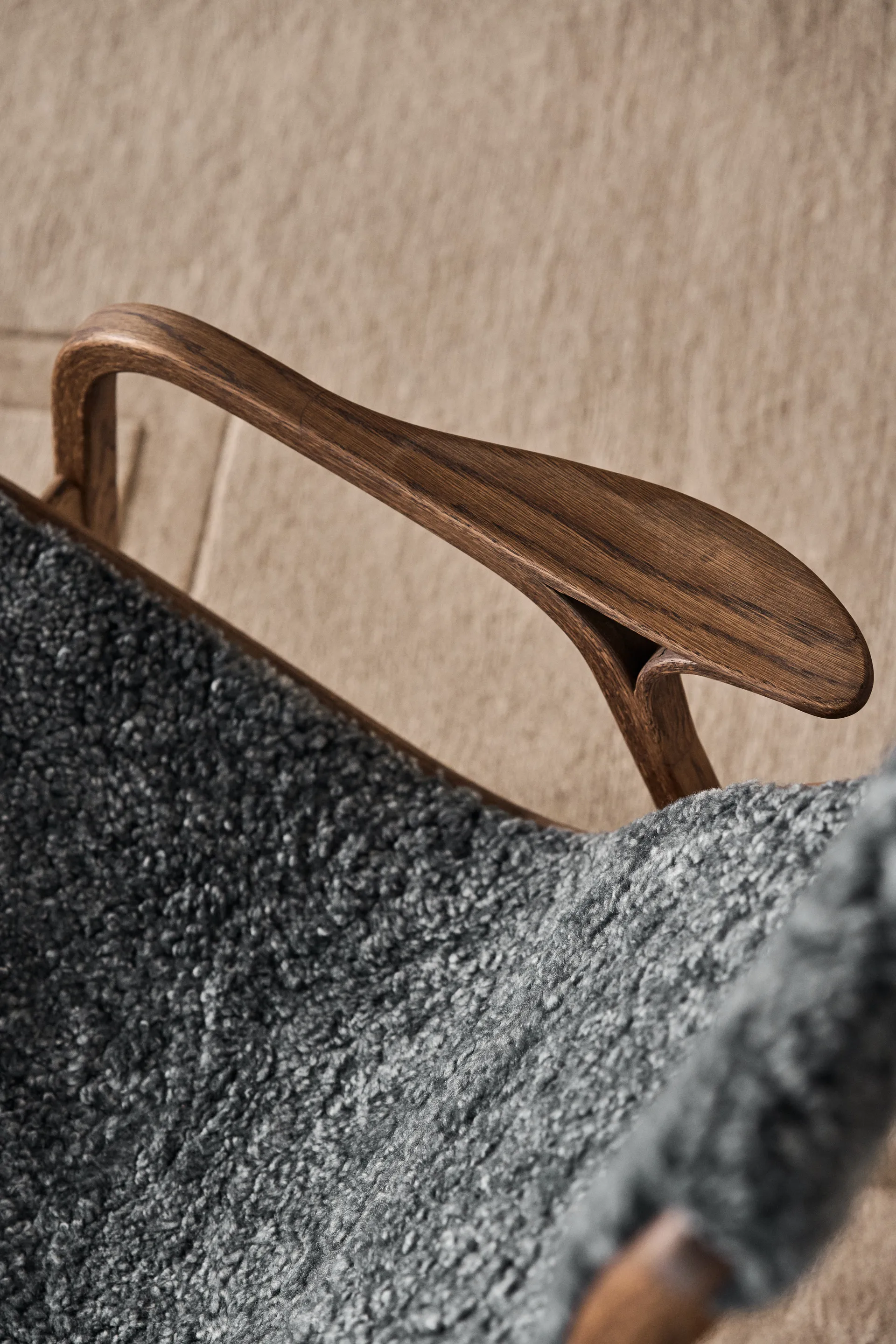 Lamino lenestol eik/saueskinn Special Edition, Rubio Monocoat Chocolate-Charcoal Swedese