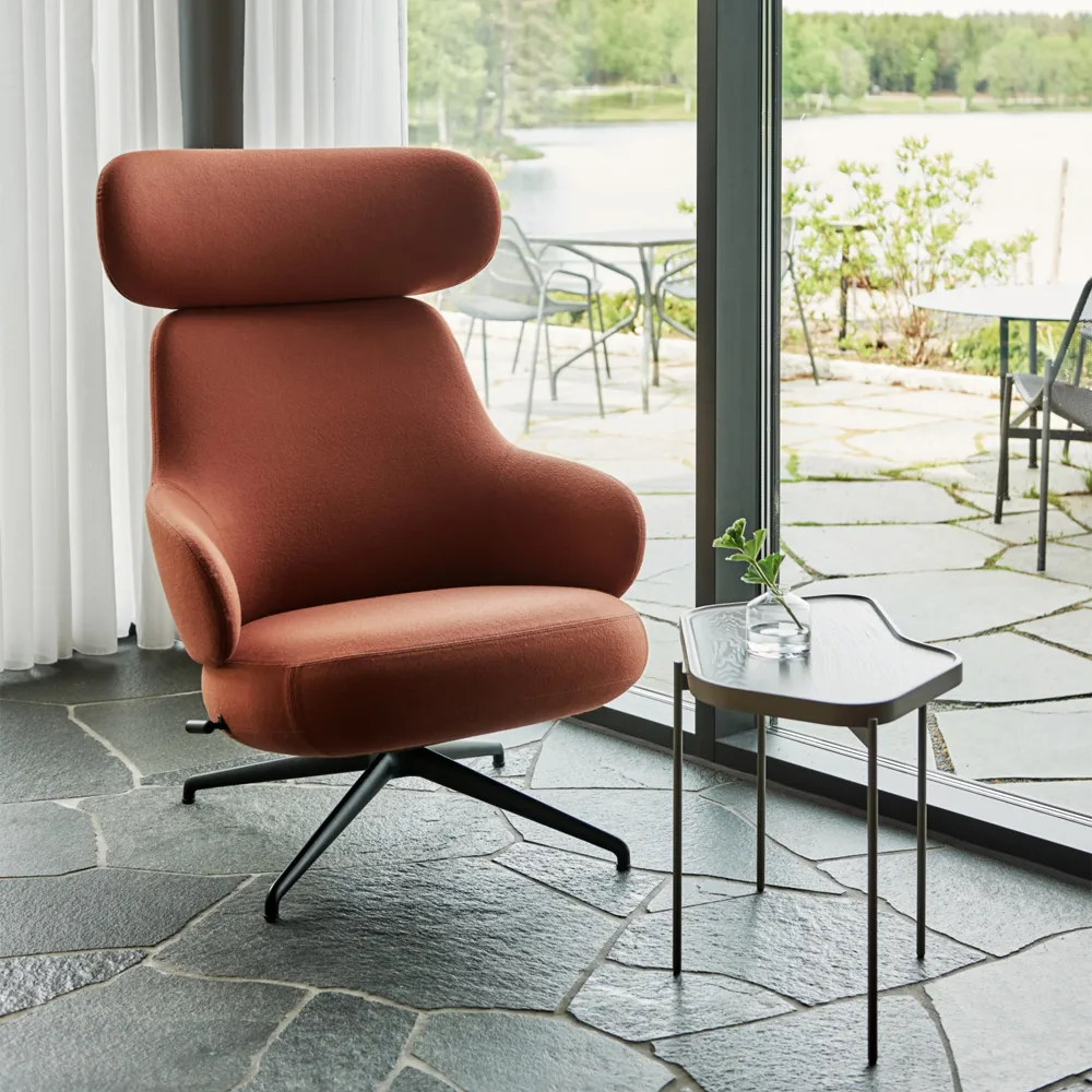 Pillo lenestol, tekstil hallingdal 65 200 offwhite, krom, 4-stjerners svingfot Swedese