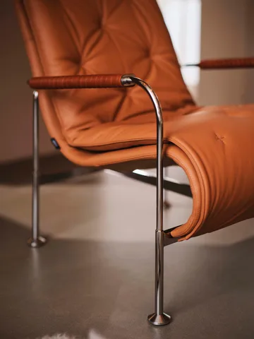 Serpentine lenestol - Lær Elmo Soft Lys brun-krom-tärnsjö Cognac - Swedese