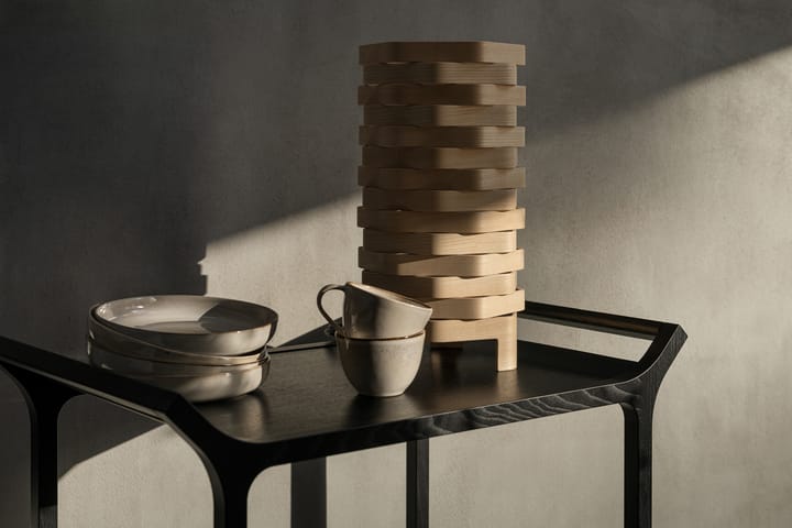 Teatime serveringsvogn, Svartlasert ask Swedese