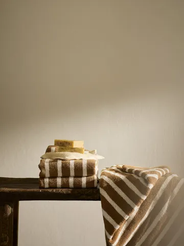 Bonnie håndkle 50x70 cm - Brown - Tell Me More