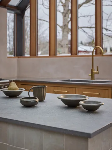 Elba Globe skål - Green brown, Ø11 cm - Tell Me More