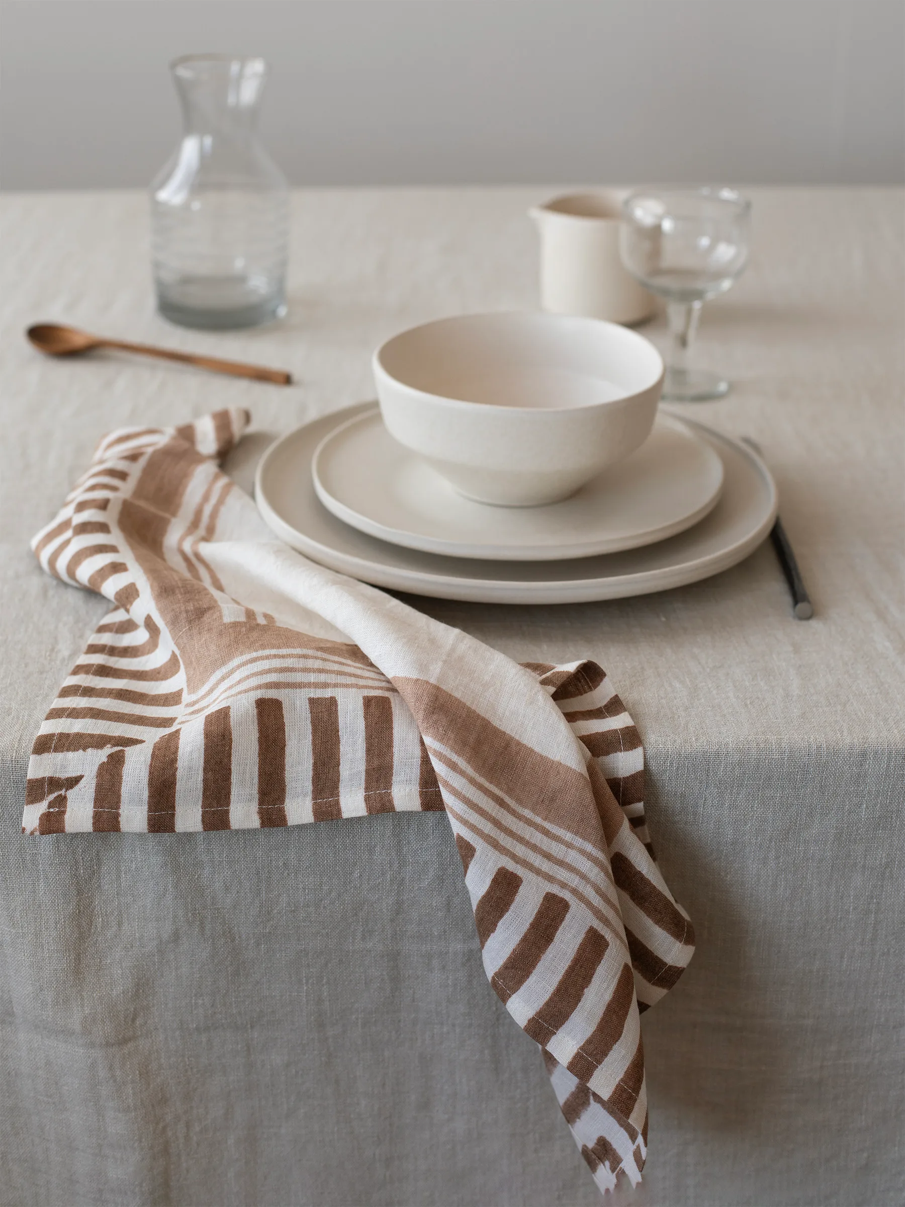 Ella serviett 50x50 cm, Hazelnut Tell Me More