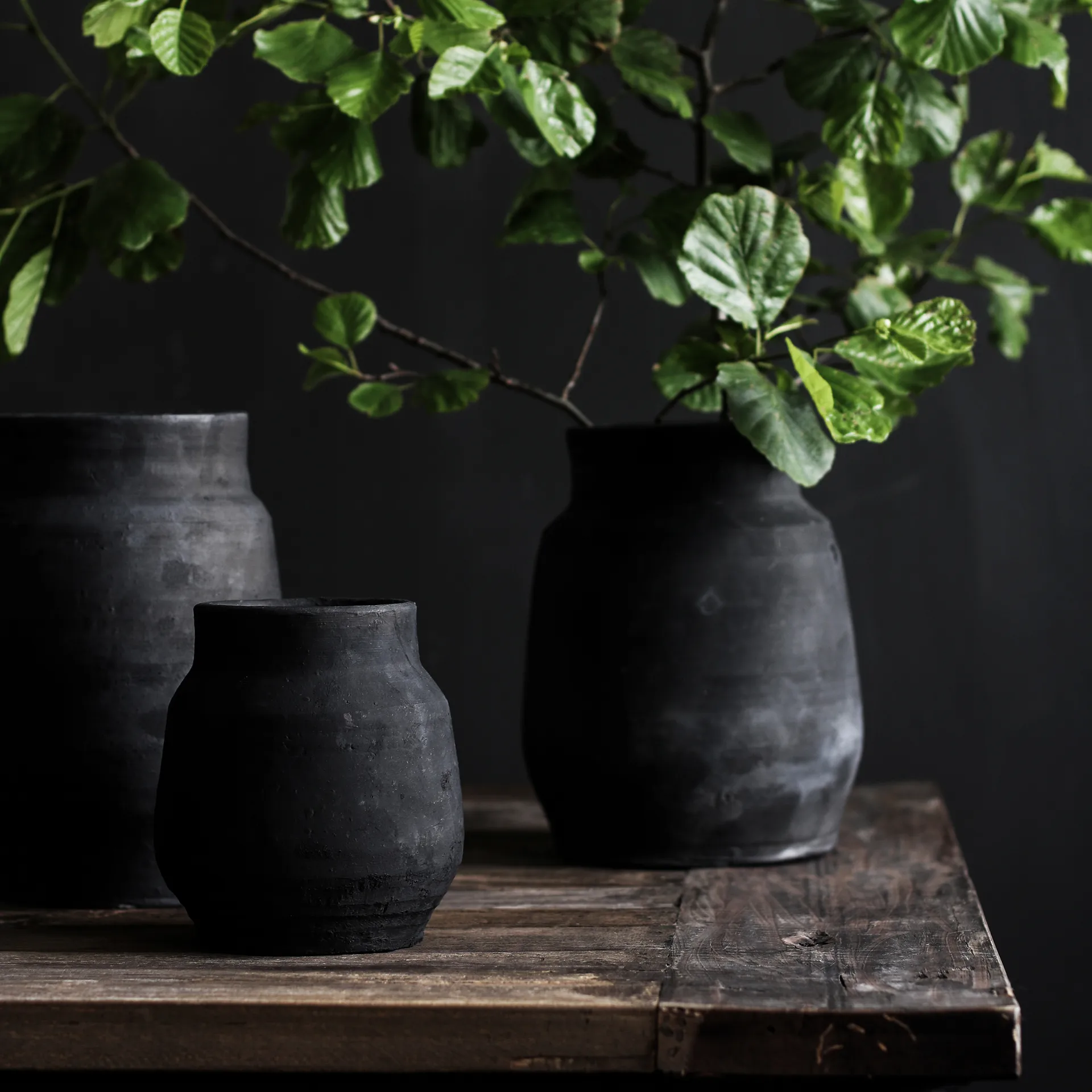 Hero krukke L Ø15 cm, Svart Tell Me More