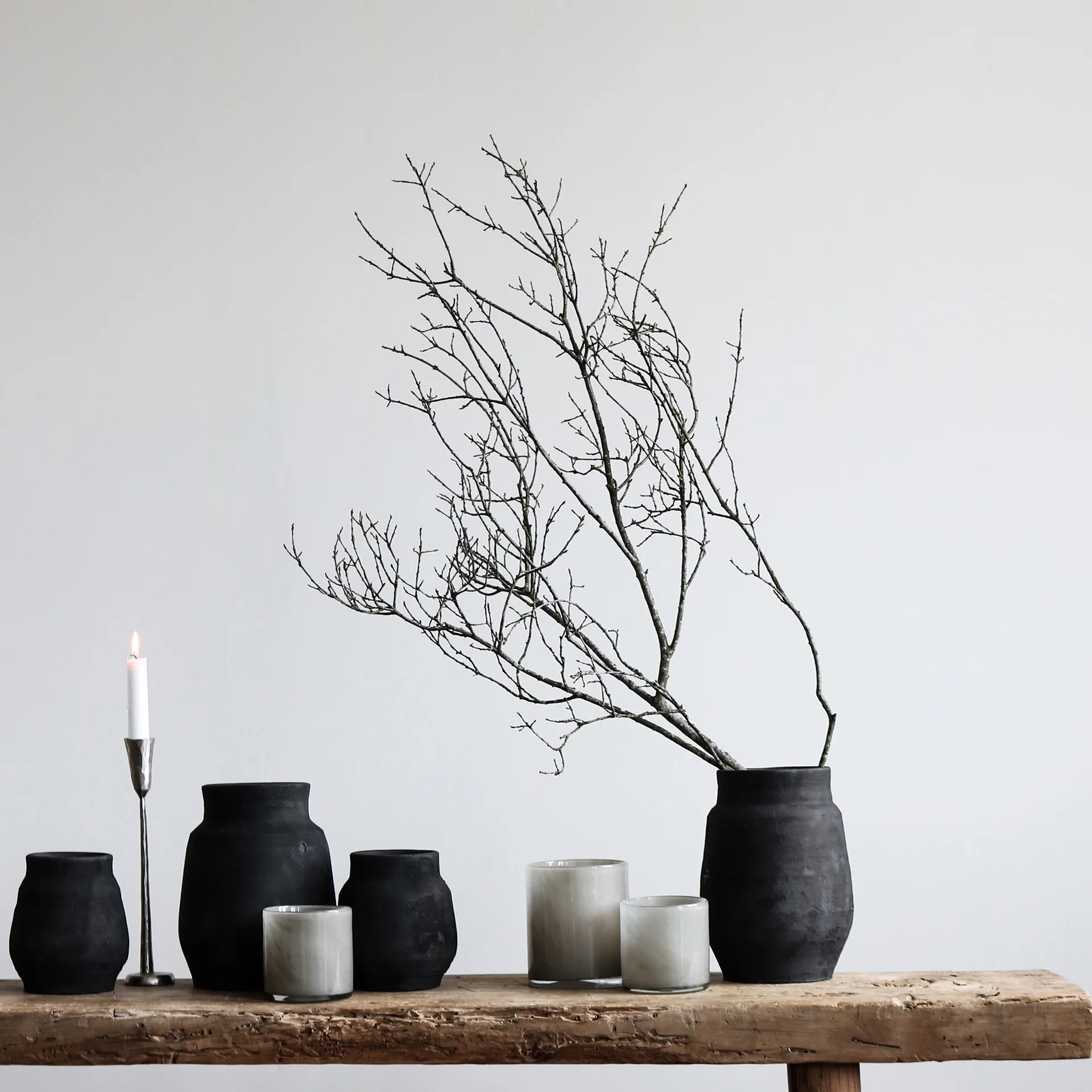 Lyric lysholder S, Warm grey Tell Me More