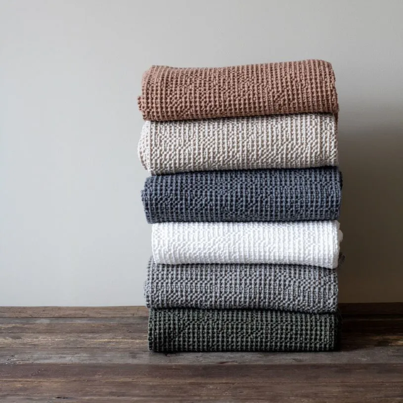 Miro teppe 260 x 260, Forest Tell Me More