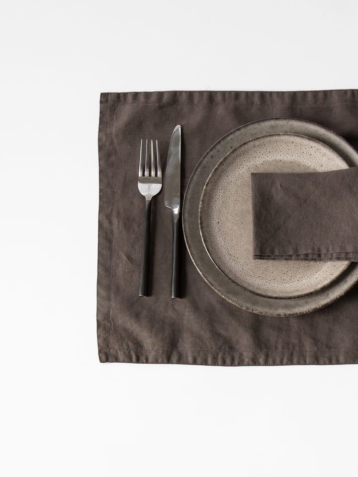 Tell Me More spisebrikke lin 35 x 50 cm, Taupe Tell Me More