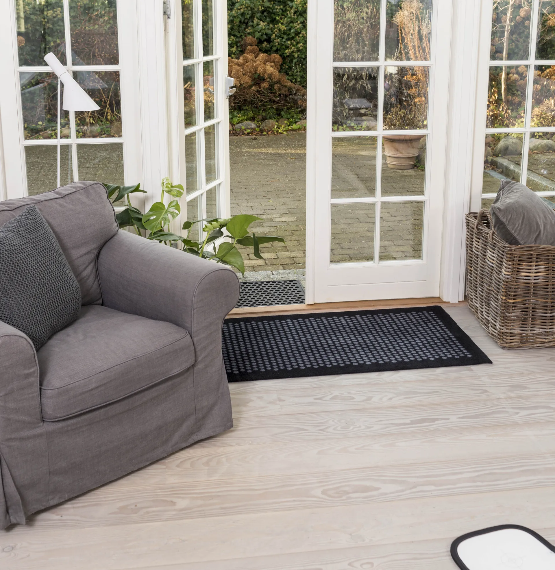 Dot dørmatte, Black, 60 x 90 cm tica copenhagen