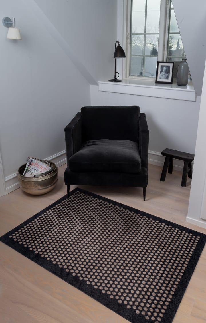 Dots entréteppe, Black-sand, 90 x 130 cm tica copenhagen