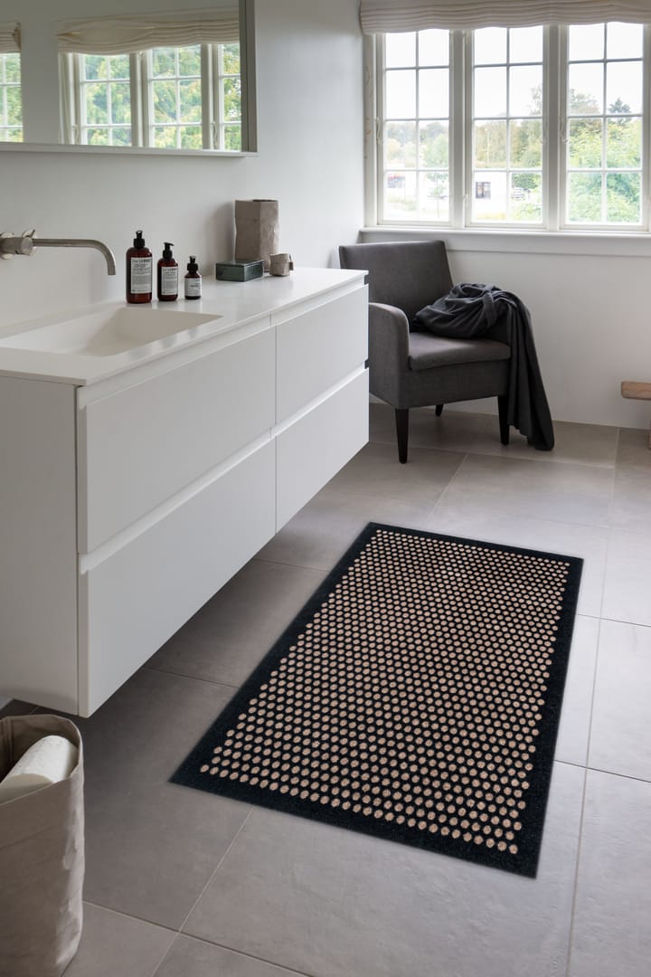 Dots entréteppe, Black-sand, 90 x 130 cm tica copenhagen
