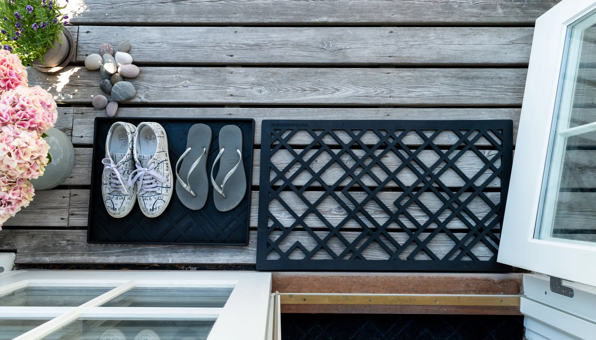 Lines skobrett, Medium, 38 x 48 cm tica copenhagen