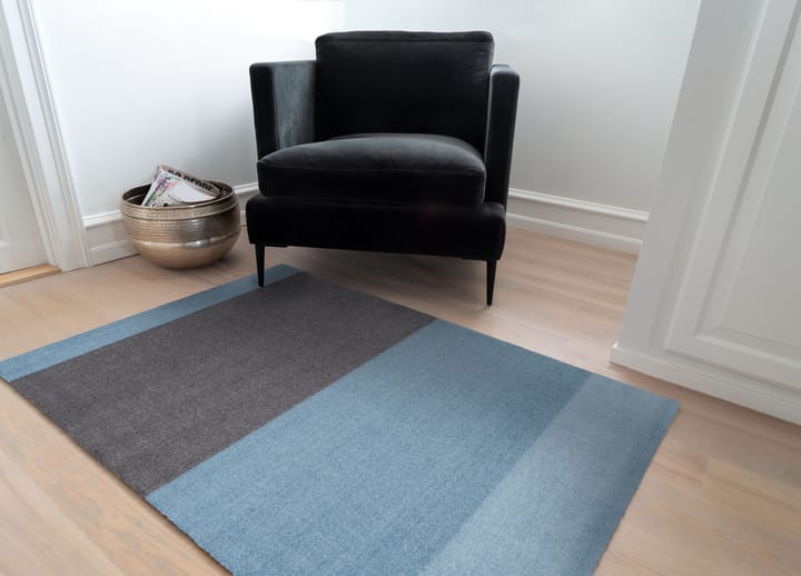 Stripes by tica, horisontal, entréteppe, Blue-steel grey, 90 x 130 cm tica copenhagen