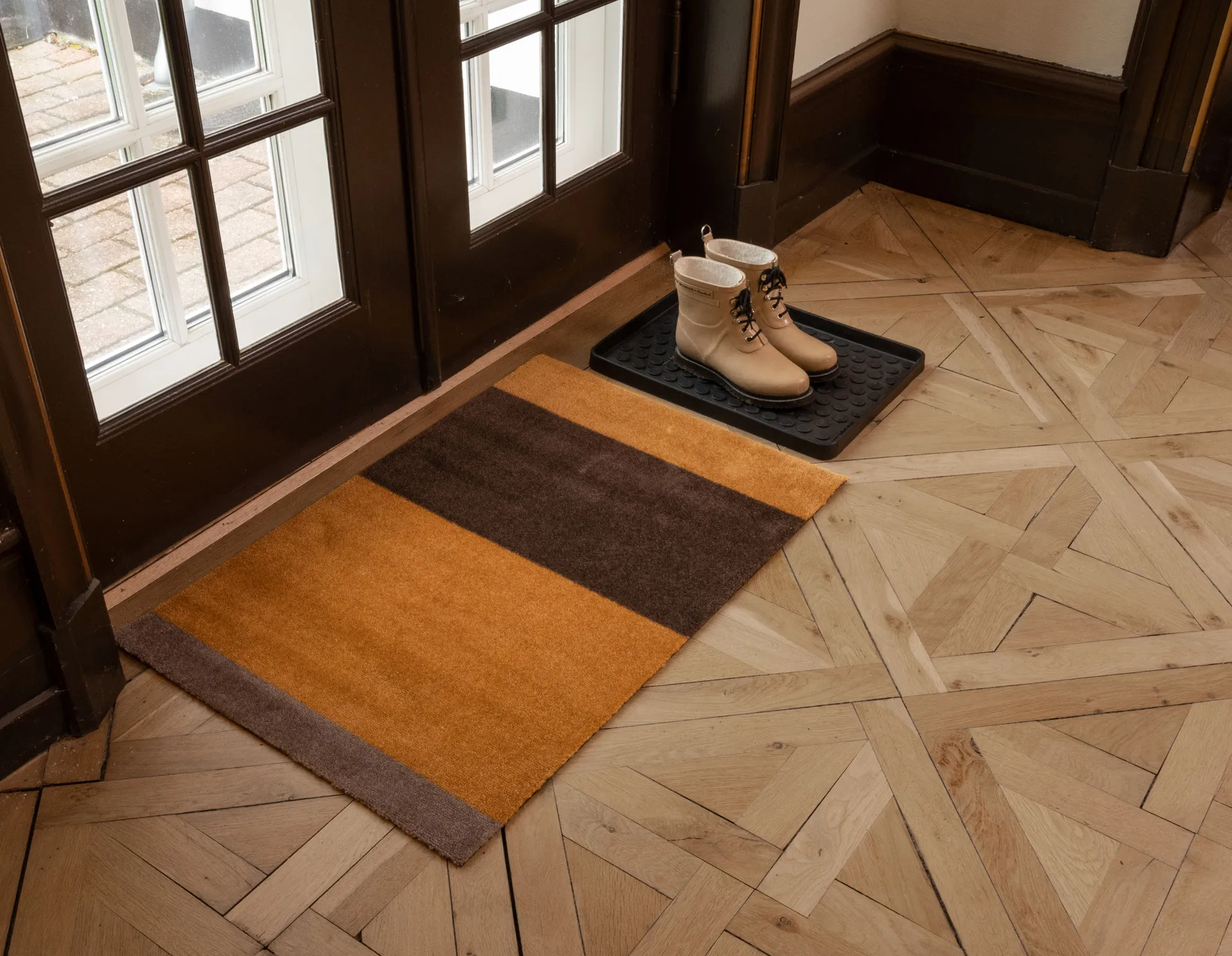 Stripes dørmatte horisontal, Dijon-brown-sand, 60 x 90 cm tica copenhagen