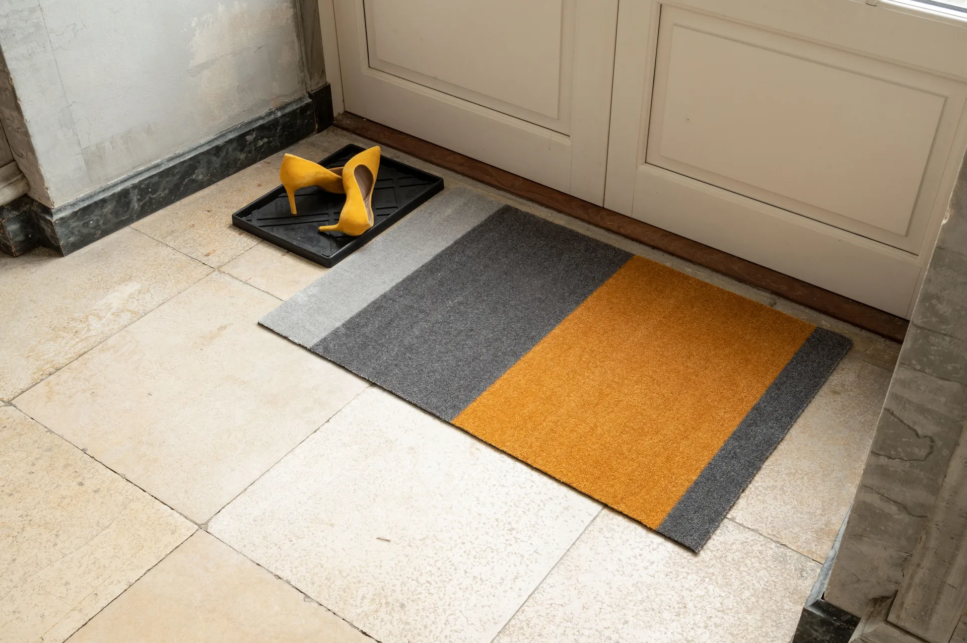 Stripes dørmatte horisontal, Grey-grey-dijon, 60 x 90 cm tica copenhagen