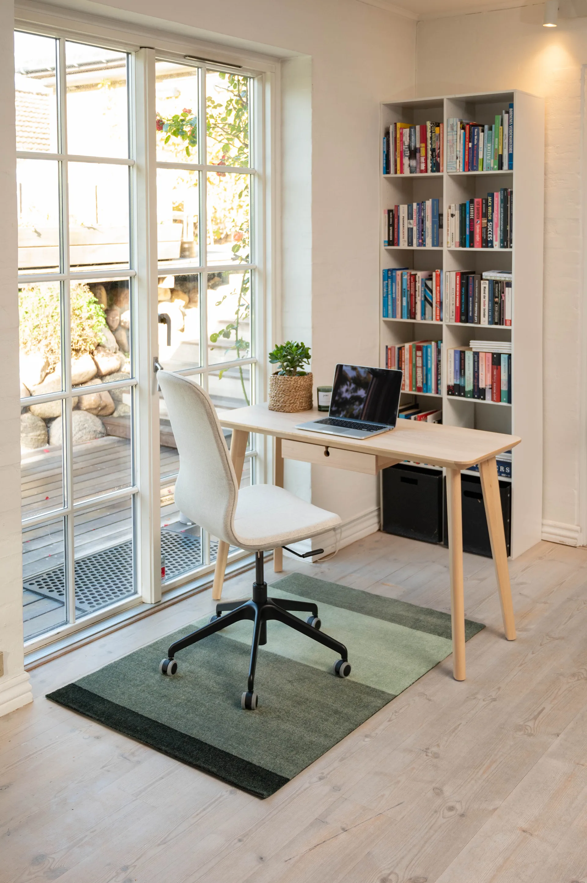 Stripes entréteppe horisontal, Green, 90 x 130 cm tica copenhagen