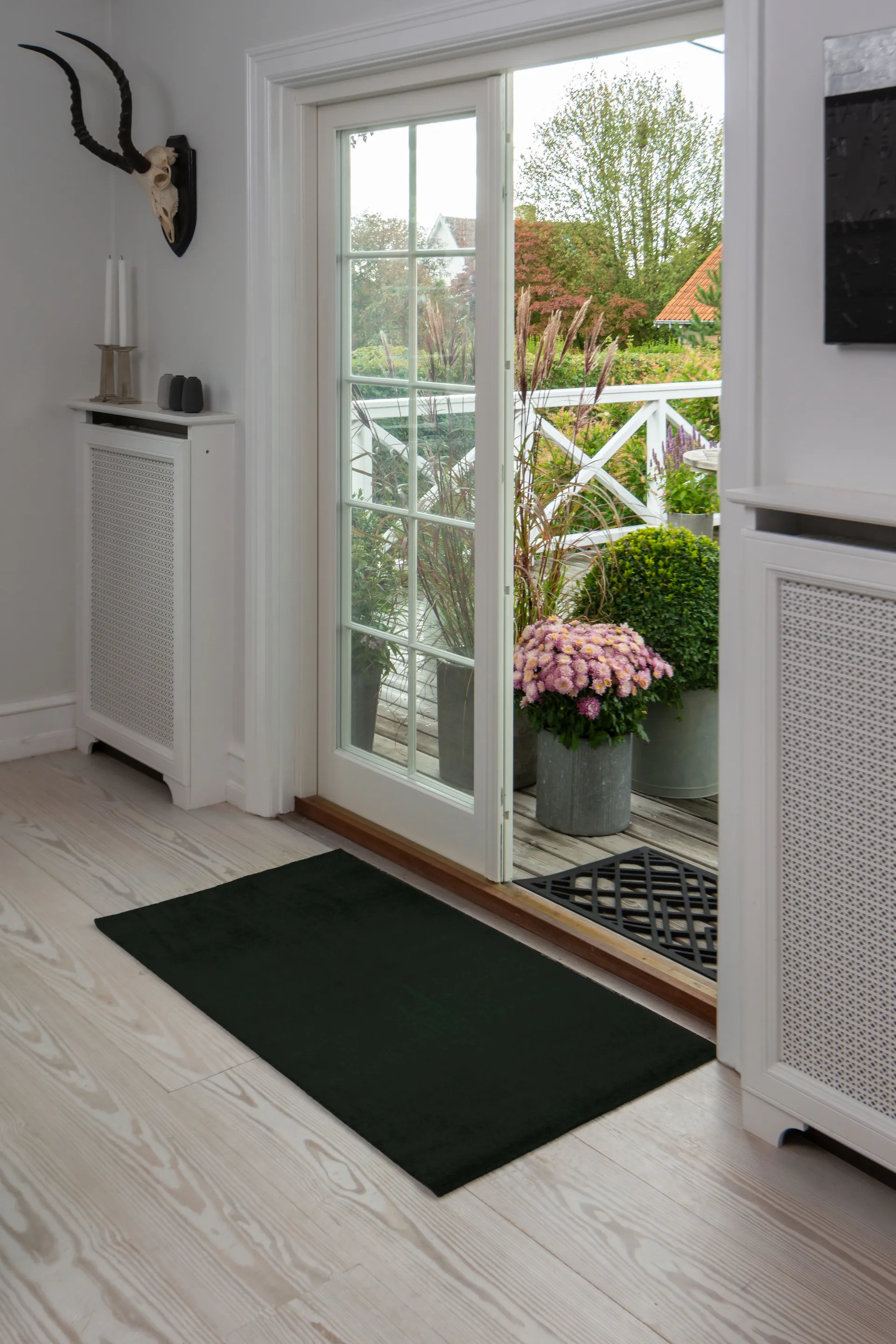 Unicolor entréteppe, Black, 67 x 120 cm tica copenhagen