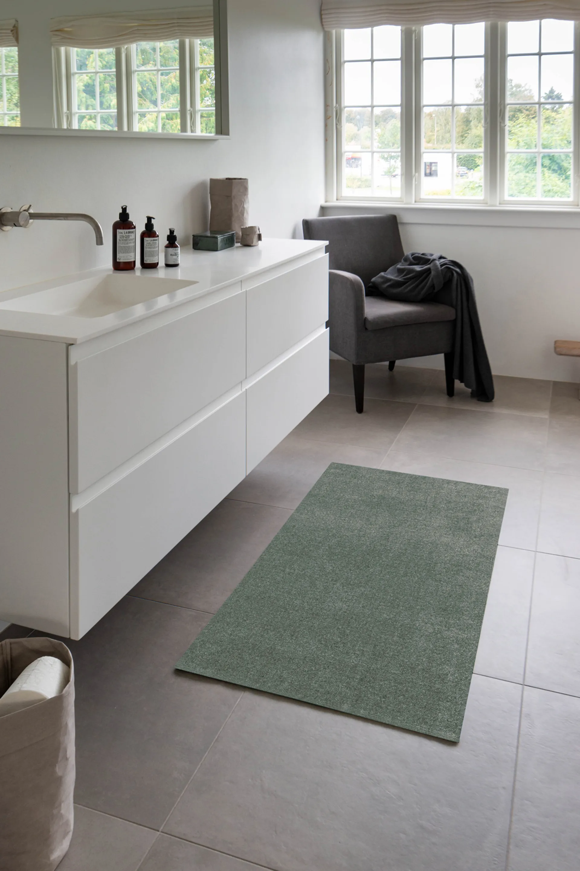 Unicolor entréteppe, Dusty green, 67 x 120 cm tica copenhagen