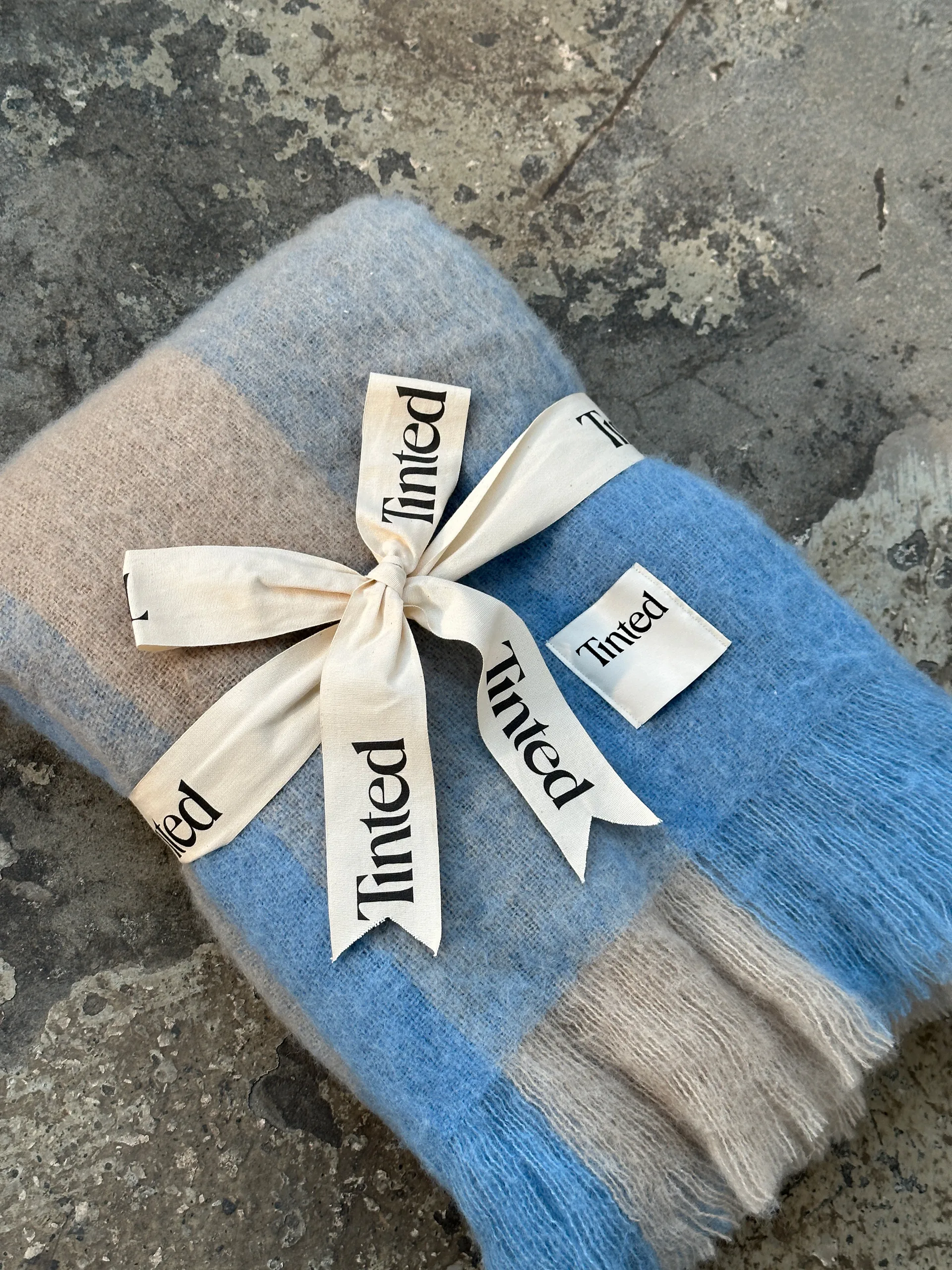 Ahlblom ullpledd 130x170 cm, Beige-blue Tinted