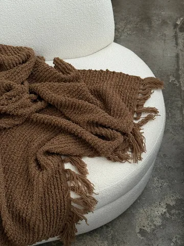 Janzen bouclé-pledd - Solid natural brown, 130x170 cm - Tinted