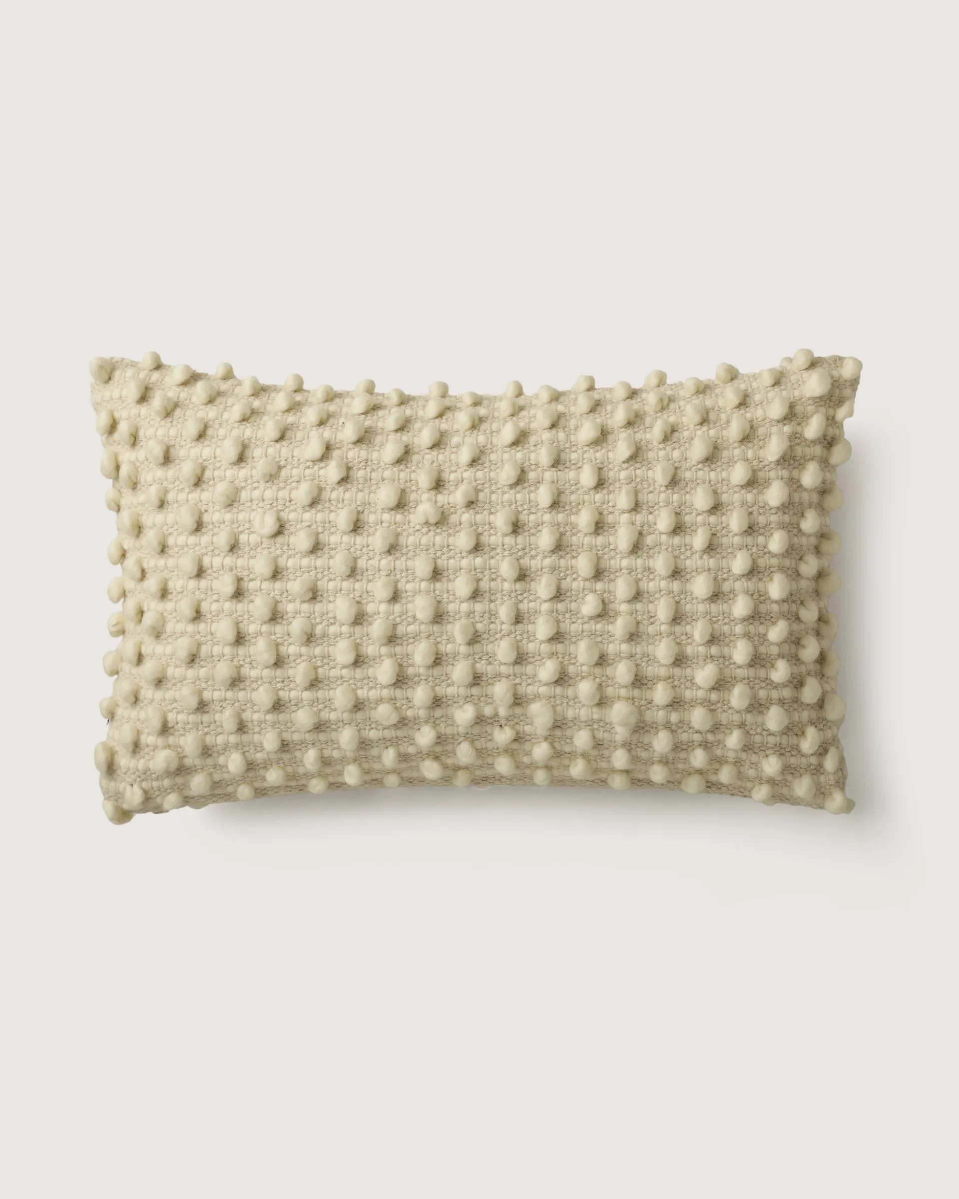 Tuhlin pute 30x50 cm, Offwhite Tinted