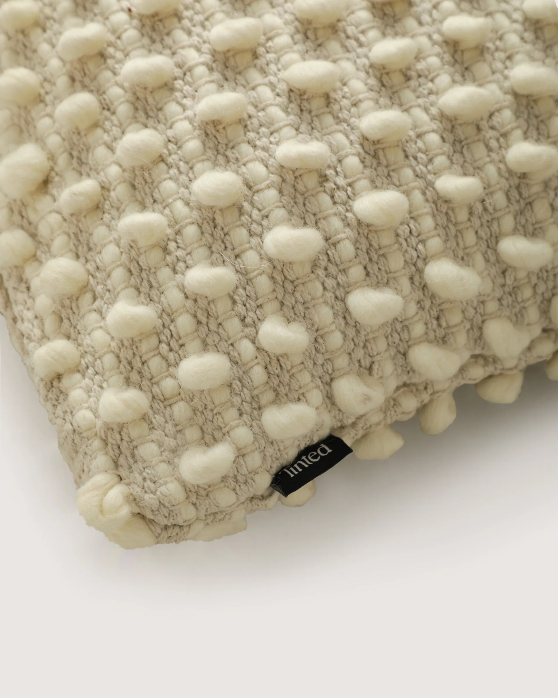 Tuhlin pute 30x50 cm, Offwhite Tinted