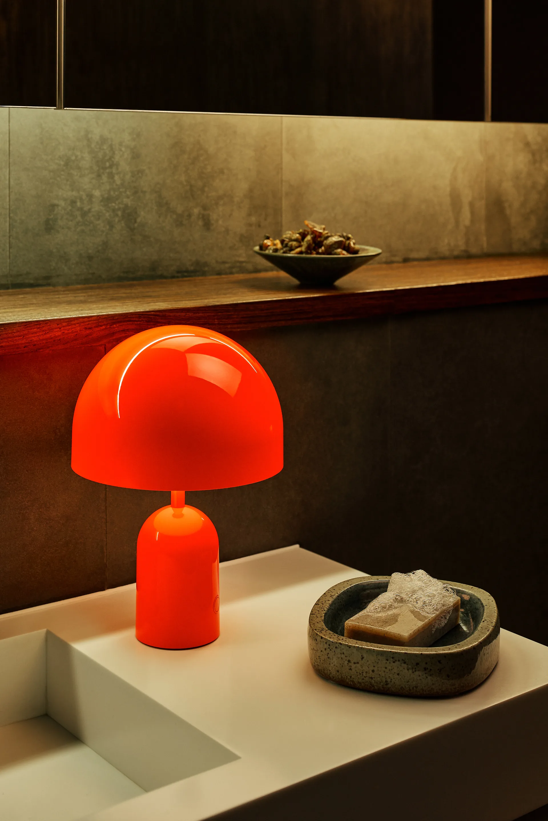 Bell Portable LED bordlampe 28 cm, Fluoro Tom Dixon